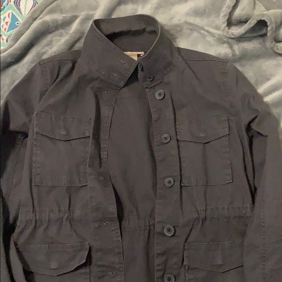 Loft Jacket - Picture 2 of 3